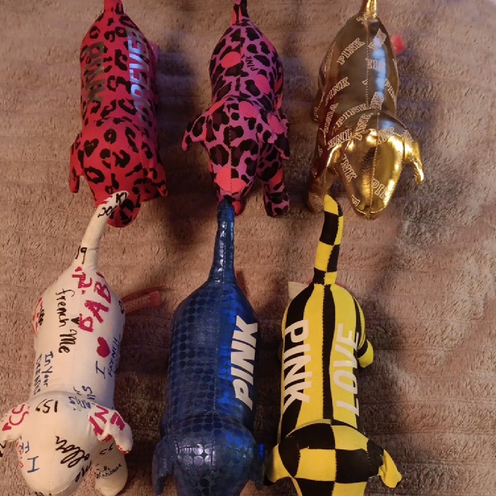Victoria's Secret PINK Dog Plush Set. Will Not Separate Sold As A Bundle Only.